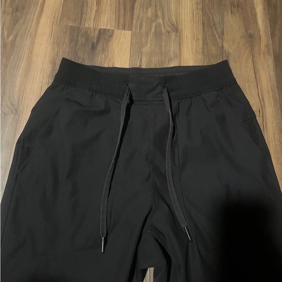 City Sweat Jogger Shorter Lululemon - Picture 7 of 9